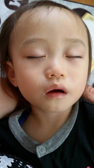 アキト睡眠.jpg